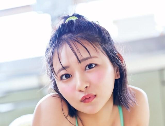 鍛え上げた美スタイル！24歳、人気バスケ女子が“4種類”で魅せた すみ