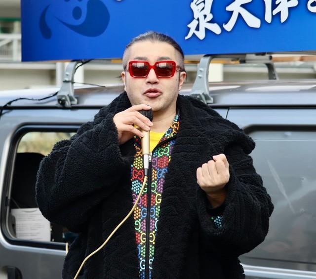 ごぼうの党・奥野卓志代表