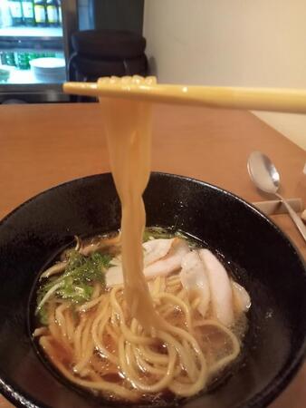 イタリア食堂の間借りラーメン屋　９月の丸大豆しょうゆラーメン