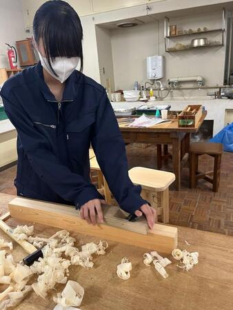 文化継承には職人の師弟関係だけでなく学校教育も必要