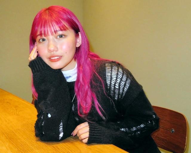 総フォロワー数160万人超22歳女性インフルエンサーが電撃婚 相手は