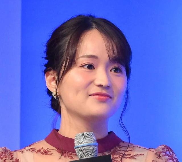 篠原梨菜アナウンサー