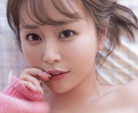 井口裕香「週刊SPA!」（扶桑社）2025年11月25日・12月2日合併号より＝撮影：中山雅文 ヘアメイク：野﨑裕子 スタイリング：筒井葉子