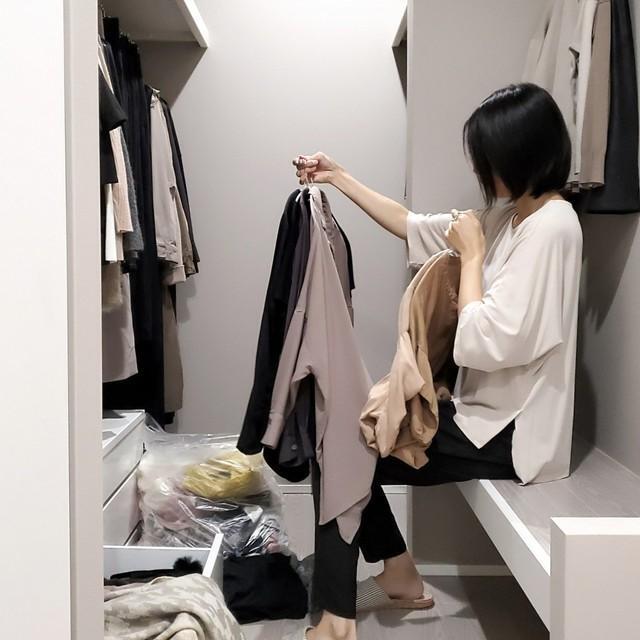 フリマアプリで得た収入には確定申告が必要？　※画像はイメージです（hooome/photoAC）