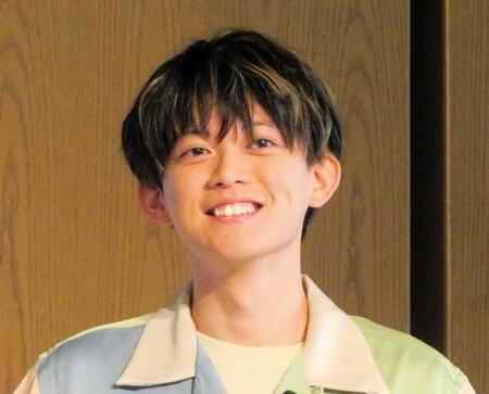 　松丸亮吾＝24年7月撮影