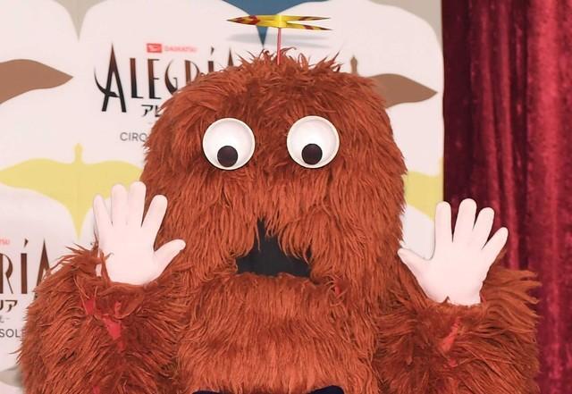 ムックがキレッキレ「わたくしもアモりました～」とアイドルダンス完