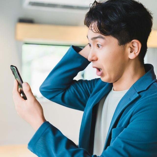 ＬＩＮＥを誤送信してしまった！　※画像はイメージです（とりすたー/photoAC）