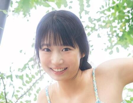 「FLASH」（25年12月23日発売号）に登場した百田汐里ⓒ光文社／週刊FLASH（写真・佐藤佑一）