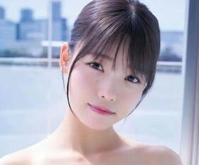 髙橋彩音1st写真集（秋田書店）より＝撮影：佐藤容平