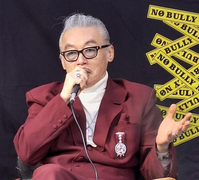 音楽活動の原点である「ドゥー・ワップ」にオマージュを捧げたライブ構想を語る田代まさし＝神奈川・茅ヶ崎市内