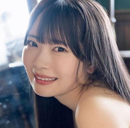 桜井もも「週刊SPA! 」（扶桑社）3月10日号より＝撮影／武田敏将 ヘアメイク／mahiro スタイリング／鮎川恵子