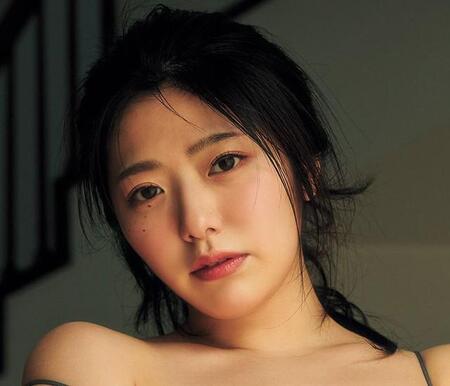 山田かな「週刊SPA! 」（扶桑社）3月10日号より＝撮影／高橋慶佑 ヘアメイク／新井祐美子 スタイリング／富田育子