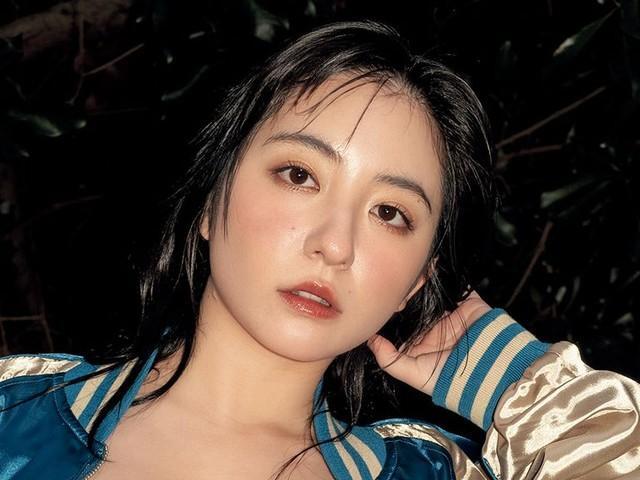 麻倉瑞季「週刊SPA! 」(扶桑社)4月21日号より＝撮影／鈴木ゴータ ヘアメイク／エノモトマサノリ スタイリング／クメユナ