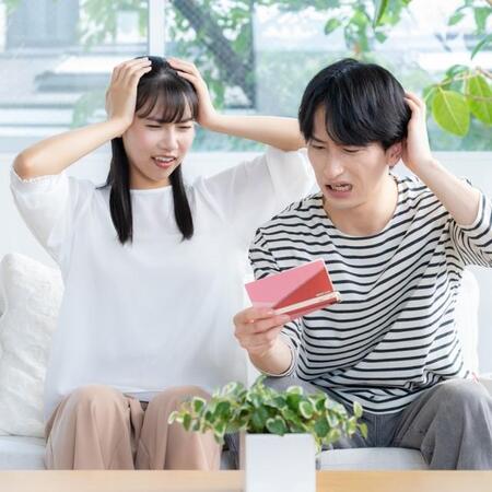 急に高額になる固定資産税の罠　※画像はイメージです（softglow/photoAC）