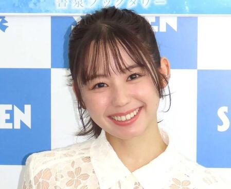 　小池里奈