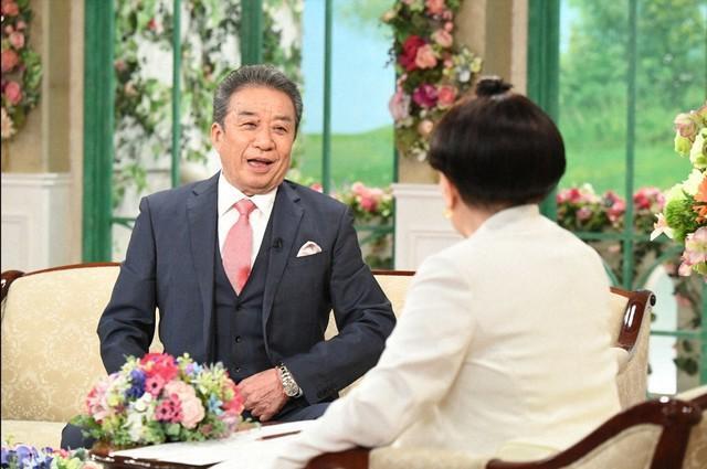 「徹子の部屋」　（右から） 黒柳徹子、渡辺正行＝テレビ朝日提供
