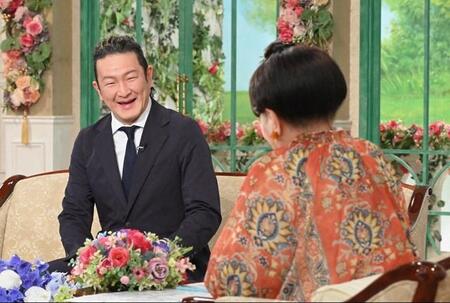 「徹子の部屋」    (右から） 黒柳徹子、中村獅童＝テレビ朝日提供