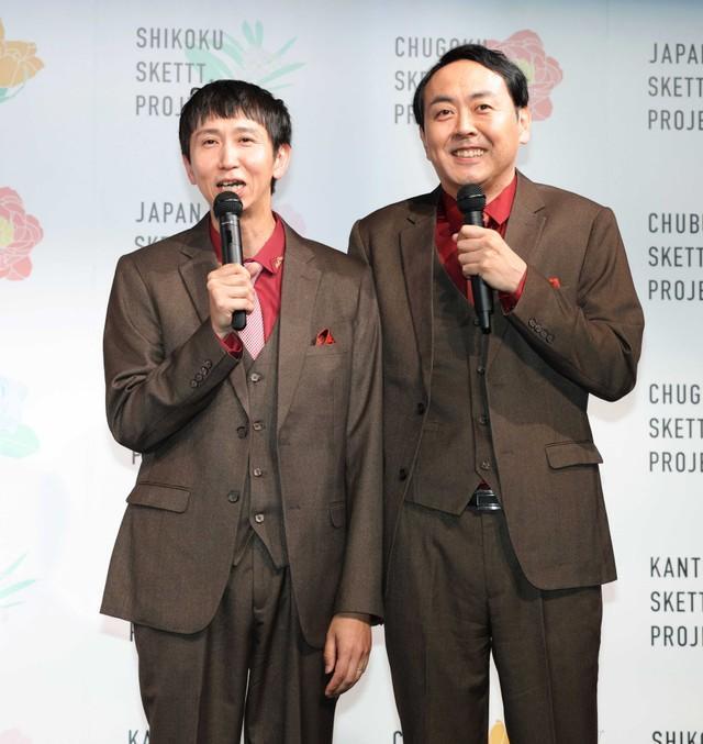 アンガールズの田中卓志（右）と山根良顕