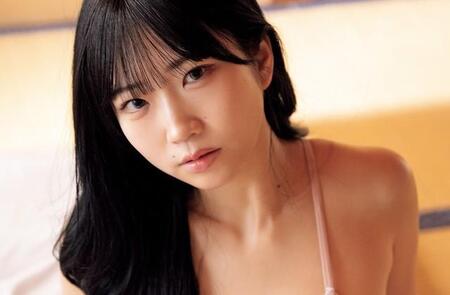 Miina「週刊SPA! 」(扶桑社)6月2・9日合併号より＝撮影／武田敏将 ヘアメイク／池田ふみ（GiGGLE） スタイリング／春原愛子