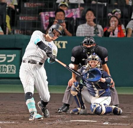 阪神・佐藤輝明