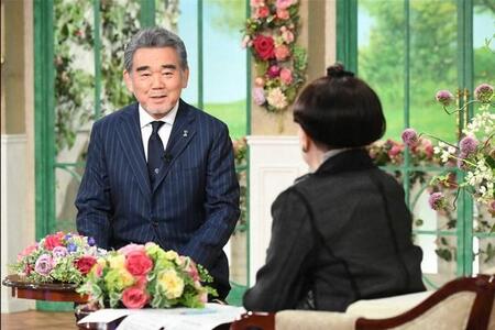 「徹子の部屋」   黒柳徹子(右)、越智光夫広島大学学長＝テレビ朝日提供