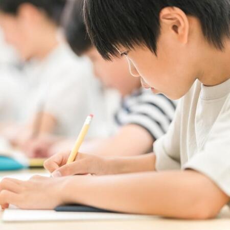 志望校1校だけの受験は不安になる？　※画像はイメージです（FineGraphicsphotoAC）
