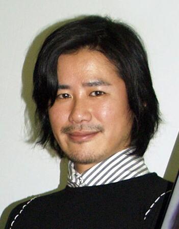 鈴木一真＝2010年2月撮影