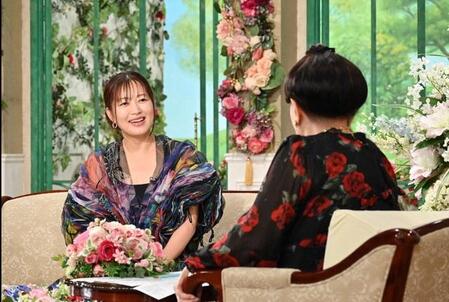 「徹子の部屋」    黒柳徹子(右)、坂本美雨＝テレビ朝日提供