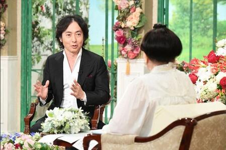 「徹子の部屋」   黒柳徹子(右)、秋川雅史＝テレビ朝日提供