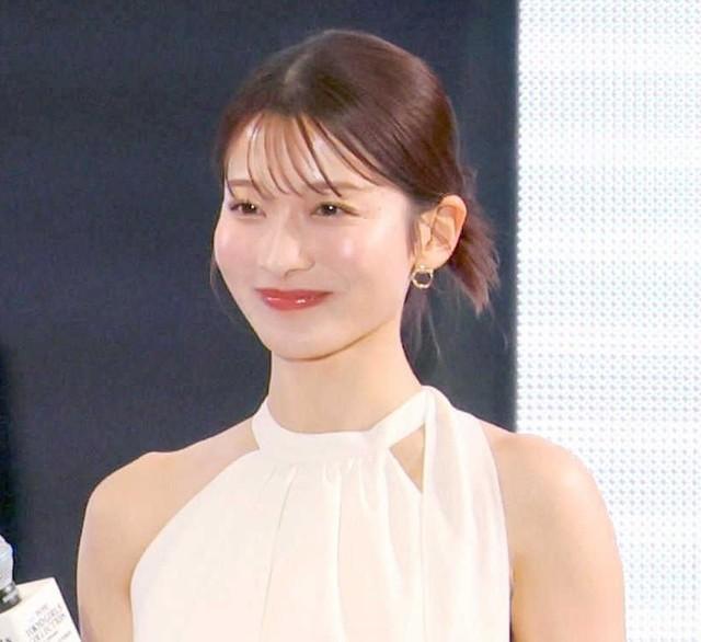 山本里菜アナウンサー
