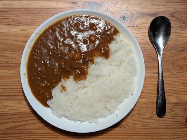 一般的なカレー（イメージ画像）