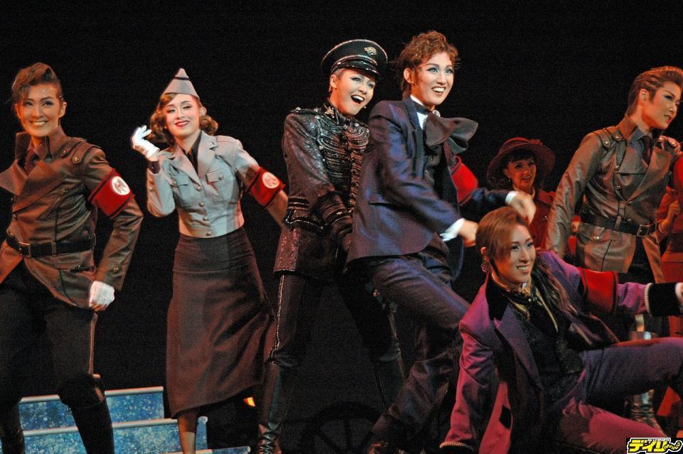 花組バウホール アイラブアインシュタイン 16年9月15日 宝塚フォト デイリースポーツ Online