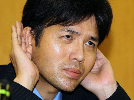 辞職願が受理され、兵庫県議を辞任した野々村竜太郎氏
