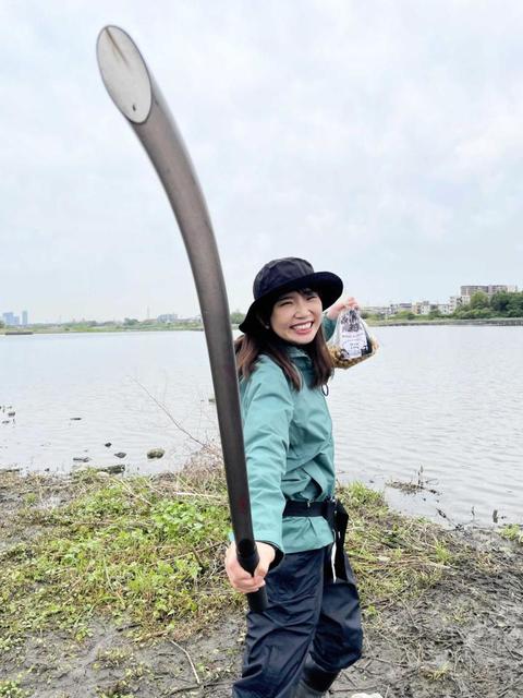 多摩川でヨーロッパスタイルのコイ釣りに挑戦 海の大学生 なつきの釣り日記 芸能 デイリースポーツ Online
