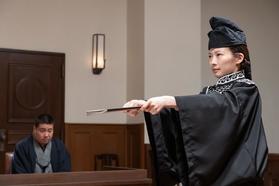 寅子（伊藤沙莉）は弁護士として法廷デビューを果たす