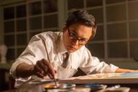 卒業制作に没頭する嵩（北村匠海）