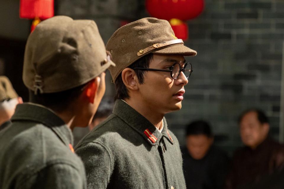 嵩（北村匠海）は駐屯地で宣撫班勤務を命じられて…