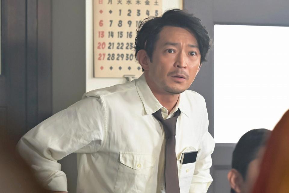 高知新報の東海林（津田健次郎）は、のぶにある提案をする