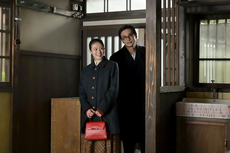 のぶ（今田美桜）と嵩（北村匠海）は中目黒の長屋にお引越し