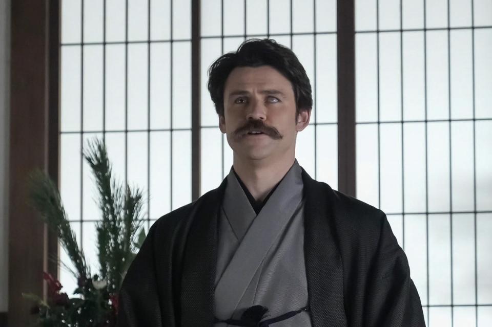 ヘブン（トミー・バストウ）の新年の抱負は、日本滞在記のラストピースを見つけること