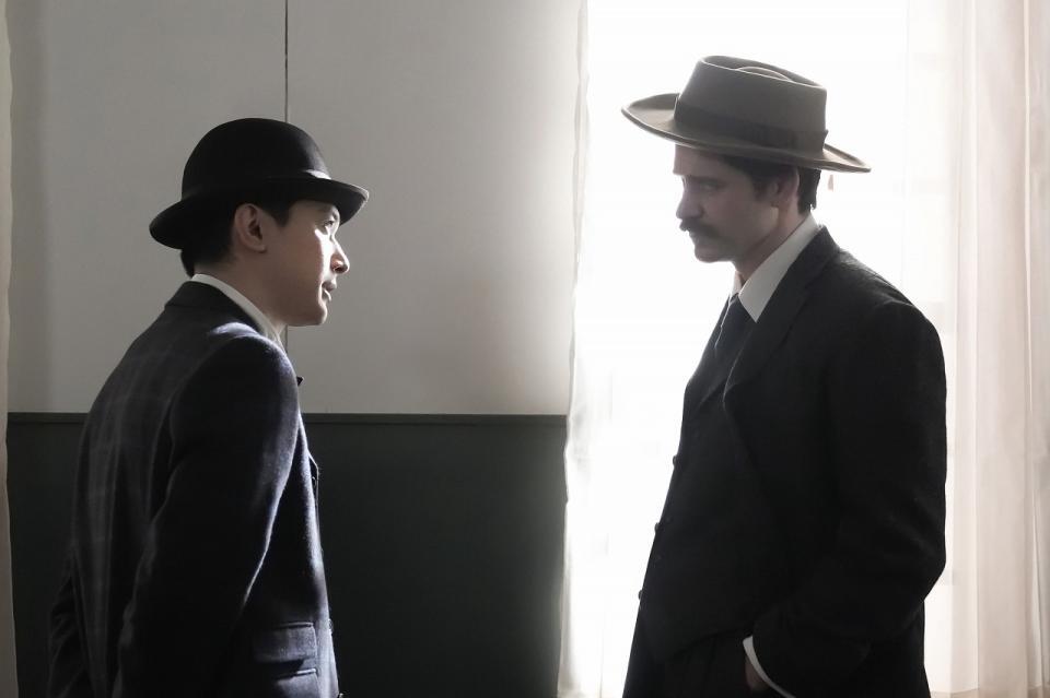 トキとギスギスしているヘブン（トミー・バストウ）を、錦織（吉沢亮）は案じて…