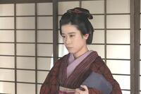 憂い顔のサワ（円井わん）は、トキにそっけなくて…