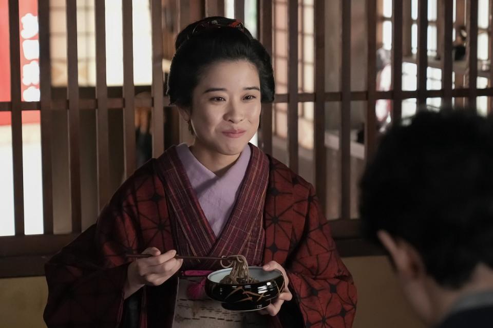 庄田と昼食を共にするサワ（円井わん）に微笑みが…