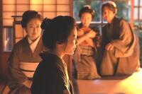 トキにせがまれて、イセ（芋生悠）の重い口が開いて…