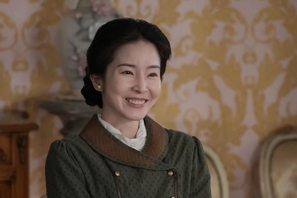 ヘブンの同僚・ロバートの妻、ラン（蓮佛美沙子）は英語も上手！