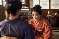 りん（見上愛）が娘を連れ東京に戻ると、母・美津から縁談を告げられ…