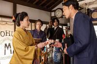 りんの妹・安に新たな展開？左から、安（早坂美海）、母・美津（水野美紀）、シマケン（佐野晶哉）