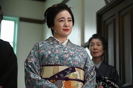 千佳子（仲間由紀恵）への手術が成功し、りんたち看護婦見習いに新たな道筋が…！