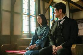 りんの家に身を寄せることにした直美。左から、直美（上坂樹里）、吉江（原田泰造）