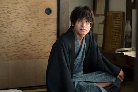 シマケン（佐野晶哉）はりんの悩みを聞いて…